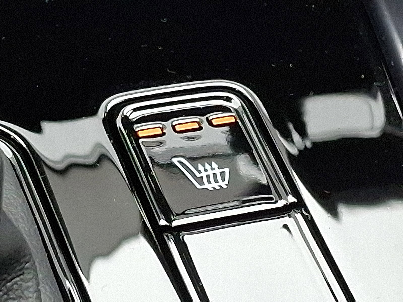 New 2025 Kia Niro EX image 16