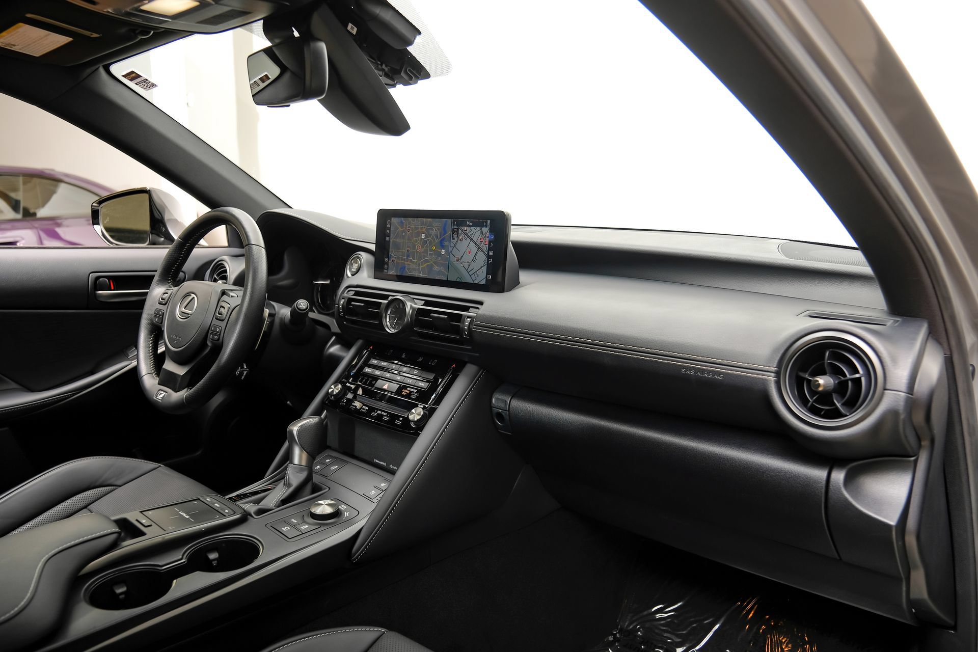 Used 2025 Lexus IS 350 F Sport w/ Navigation Package RWD image 17