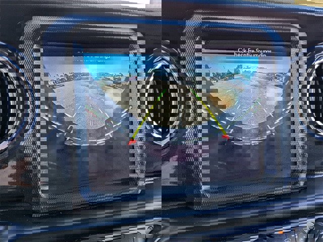 Used 2022 Jeep Wrangler Unlimited Sahara image 18