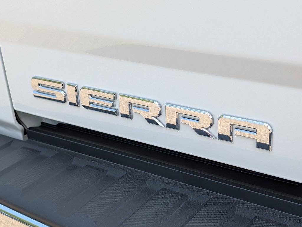 Used 2018 GMC Sierra 1500 SLT AWD/4WD image 11