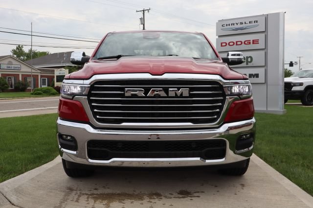 Used 2026 RAM 1500 Laramie AWD/4WD image 6