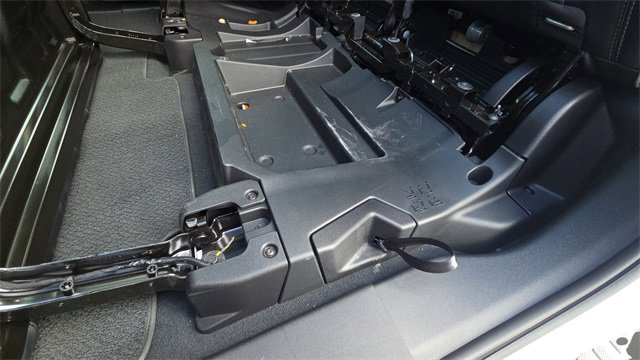 New 2025 GMC Sierra EV Denali image 28