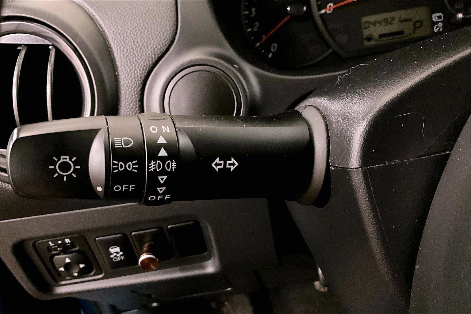 Used 2019 Mitsubishi Mirage ES image 30