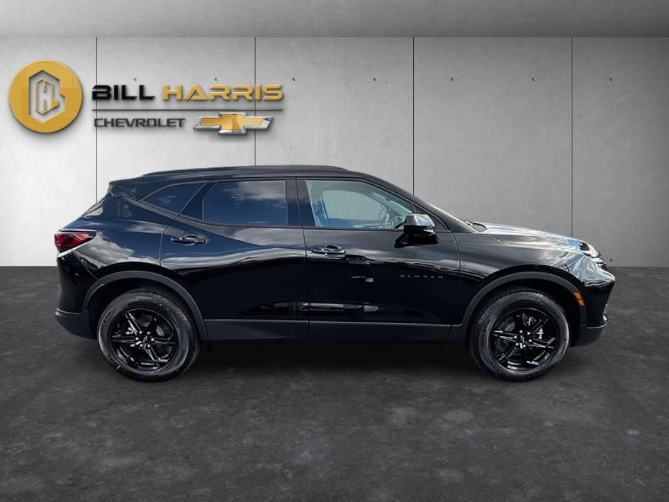 New 2026 Chevrolet Blazer LT w/ Convenience Package AWD/4WD image 11
