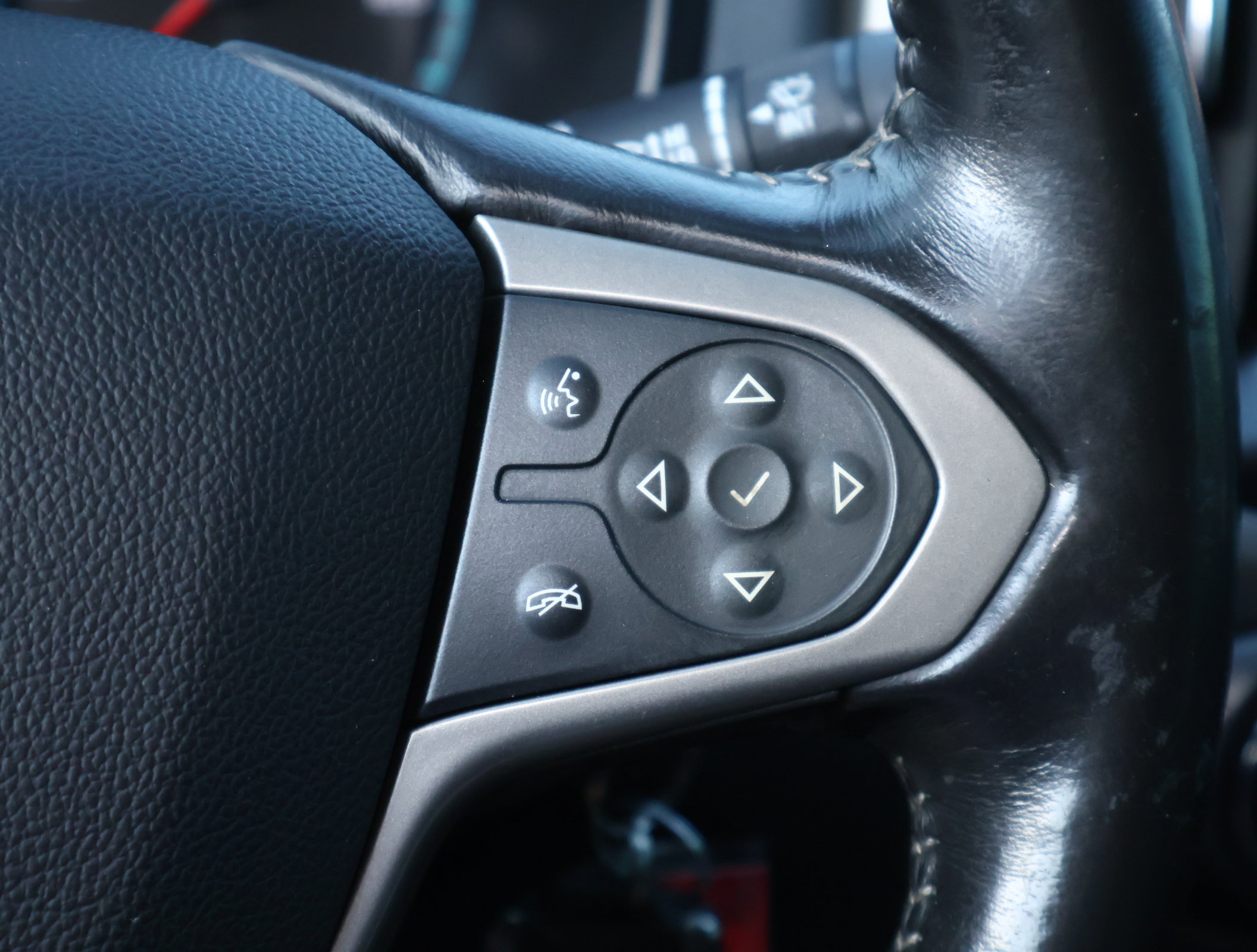 Used 2016 Chevrolet Colorado Z71 RWD image 14