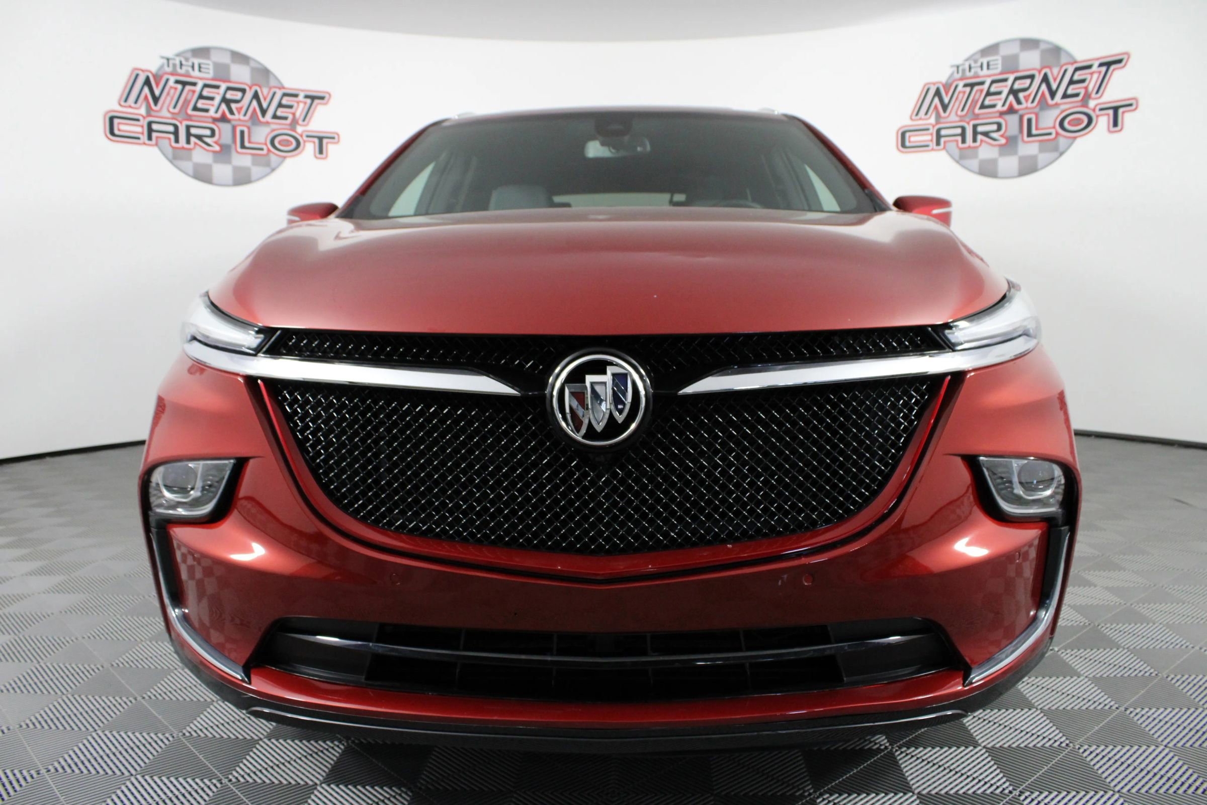 Used 2024 Buick Enclave Essence w/ Experience Buick Package AWD/4WD image 2