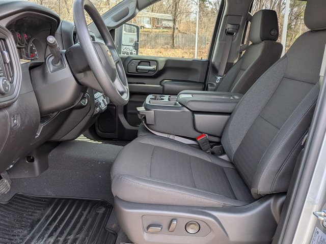 New 2026 Chevrolet Silverado 2500 Custom w/ Custom Value Package image 4
