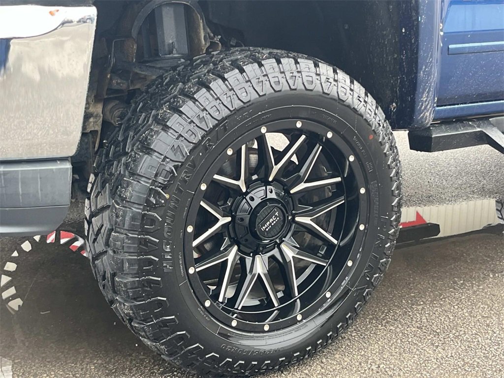 Used 2017 Chevrolet Silverado 1500 LT w/ All Star Edition image 9