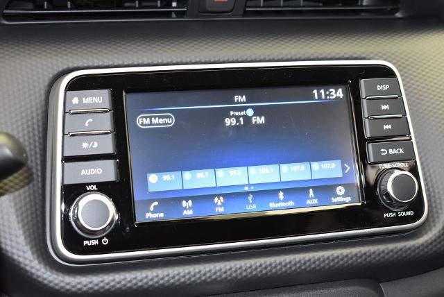Certified 2025 Nissan Kicks Play S FWD image 19