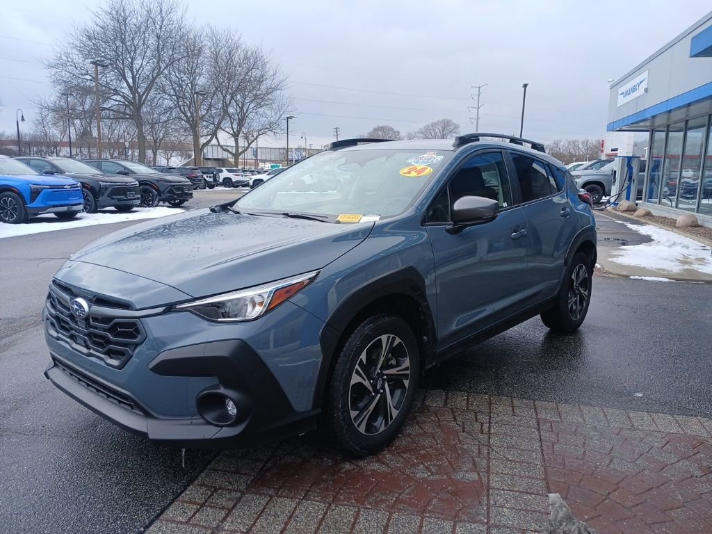 Used 2024 Subaru Crosstrek 2.0i Premium image 4