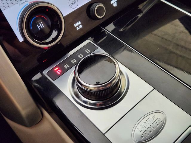 Used 2019 Land Rover Range Rover Supercharged AWD/4WD image 19