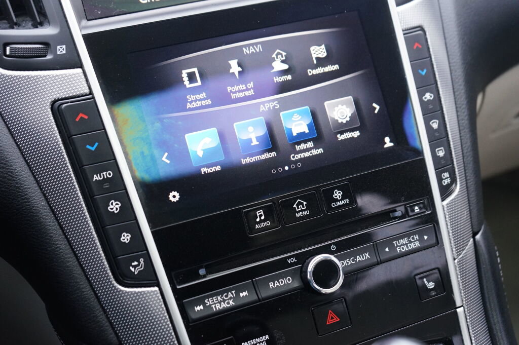 Used 2015 INFINITI Q50 Sport w/ Navigation Package image 20