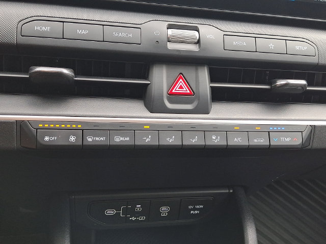 Certified 2025 Kia K4 FWD image 14