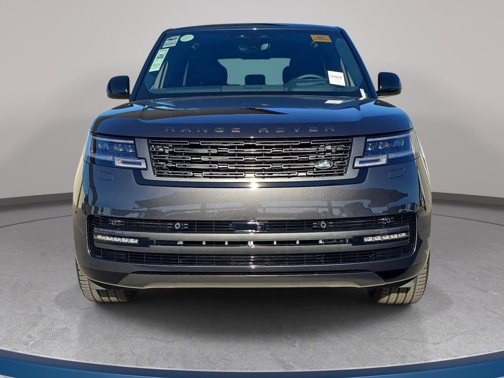 New 2026 Land Rover Range Rover SE image 2