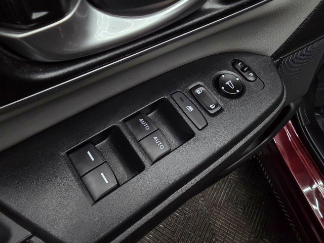 Used 2019 Honda CR-V Touring image 30