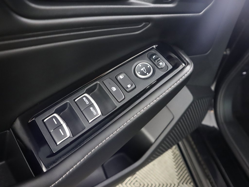 Used 2023 Honda Accord Touring image 39