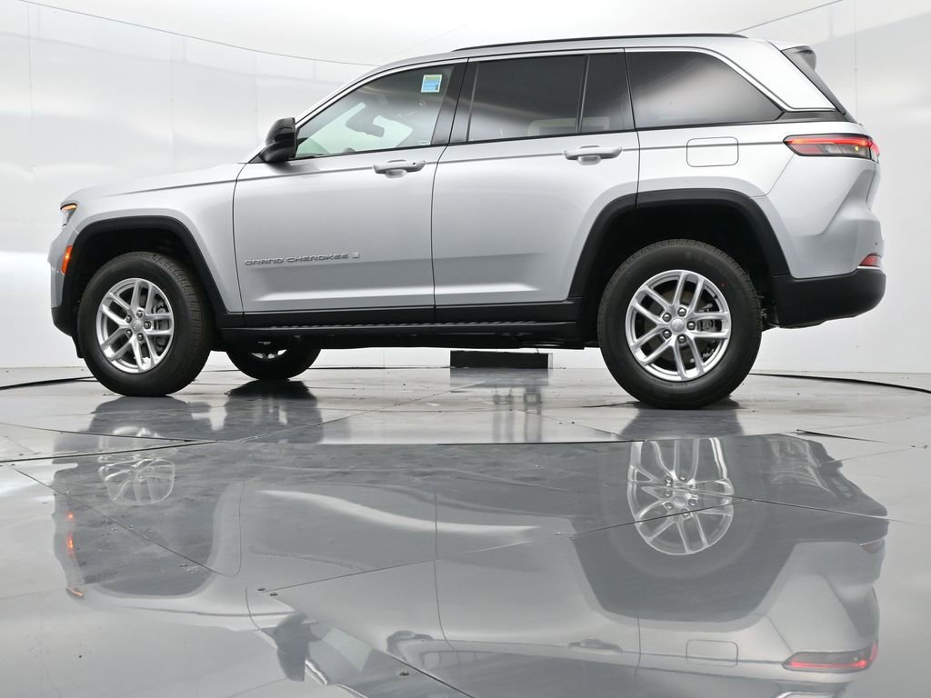 New 2025 Jeep Grand Cherokee Laredo X image 40