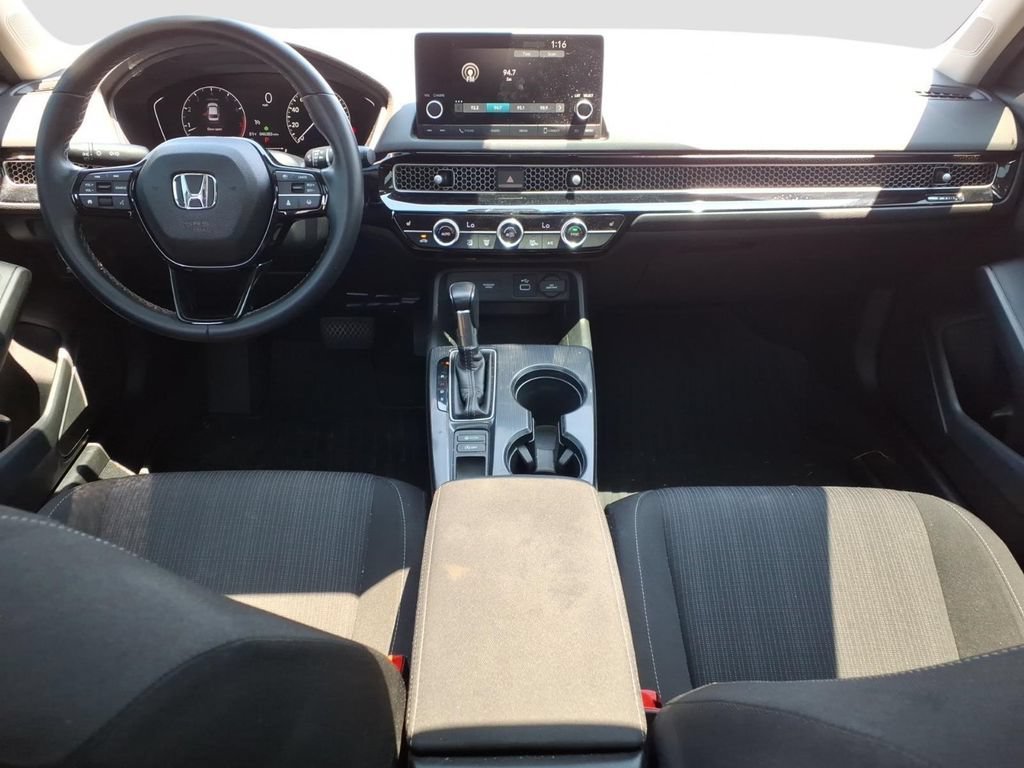 Used 2022 Honda Civic EX image 11