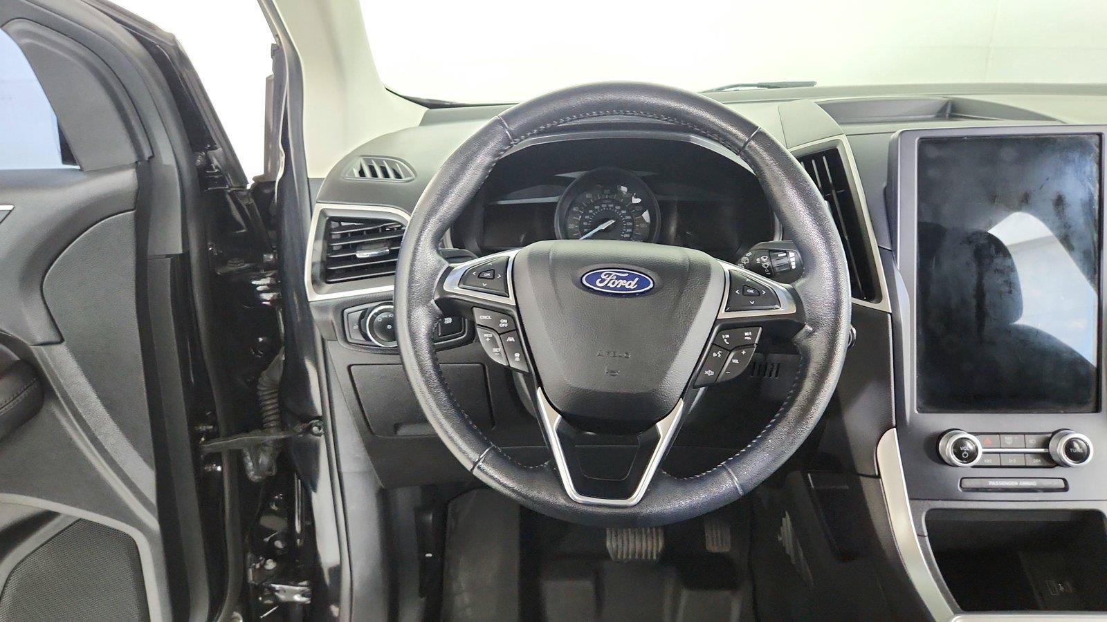 Used 2023 Ford Edge SEL AWD/4WD image 19