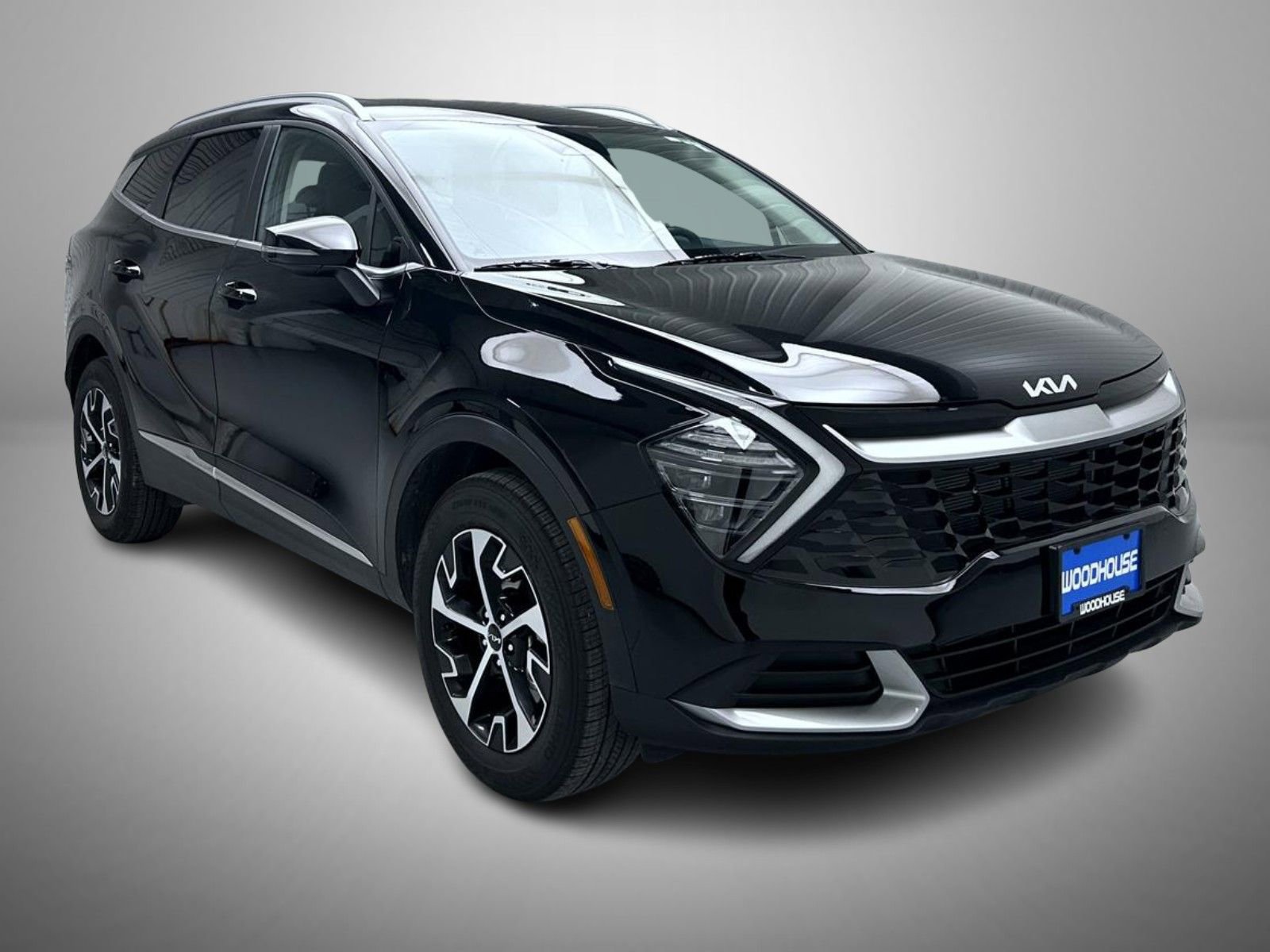 Used 2025 Kia Sportage EX image 3