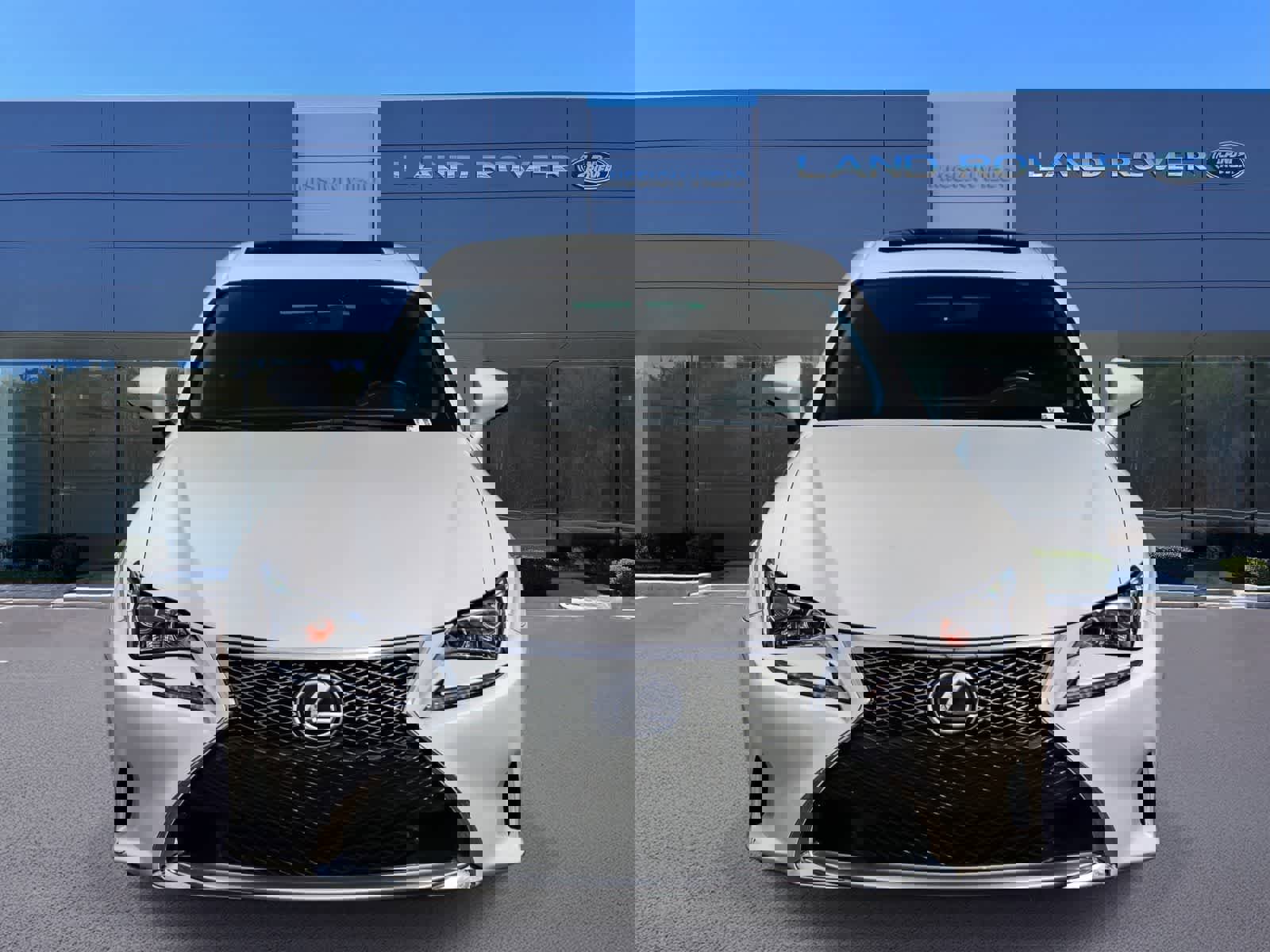 Used 2016 Lexus RC 200t image 2