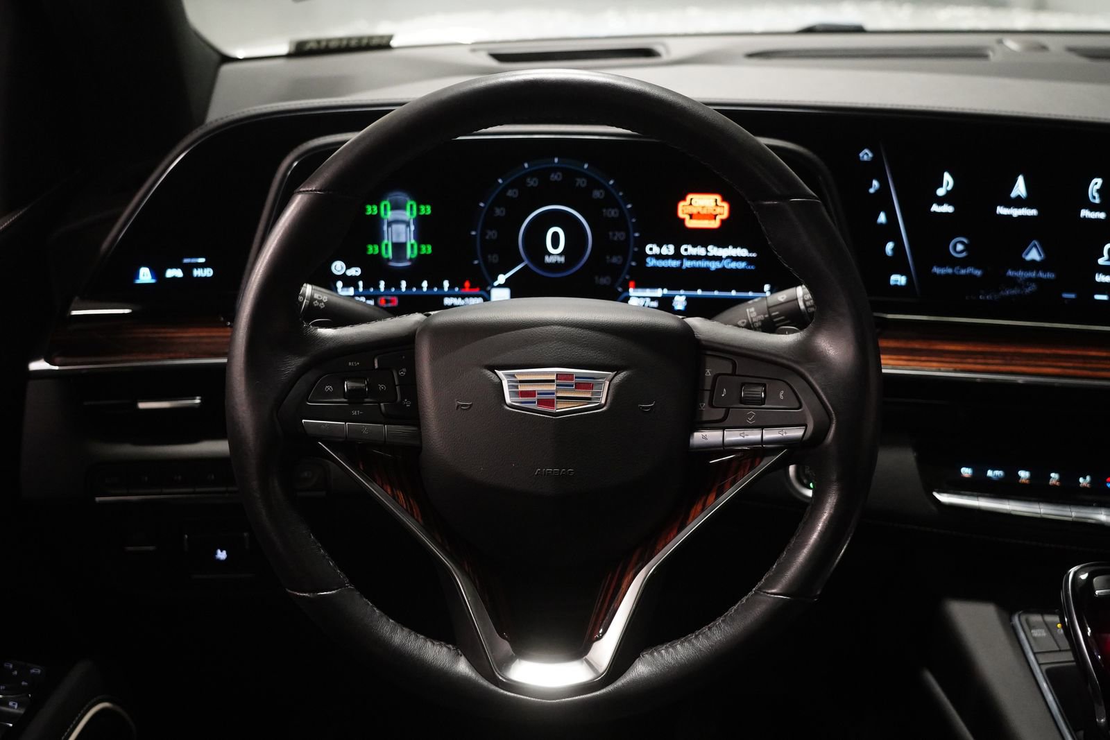 Used 2021 Cadillac Escalade ESV Premium Luxury w/ Driver Assist Tech Package image 18