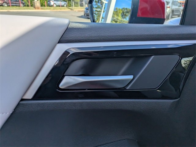 New 2025 Mitsubishi Outlander SE image 12