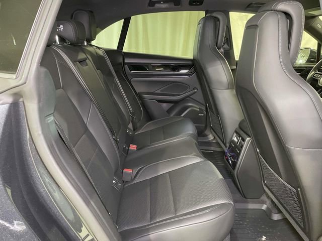 New 2025 Porsche Macan 4 Electric image 23