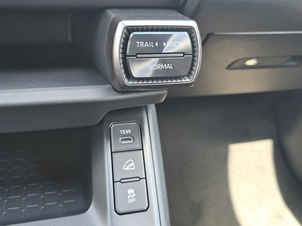 New 2026 Toyota RAV4 AWD Plug-in Hybrid image 9