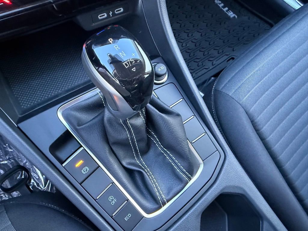 New 2026 Volkswagen Jetta S FWD image 22