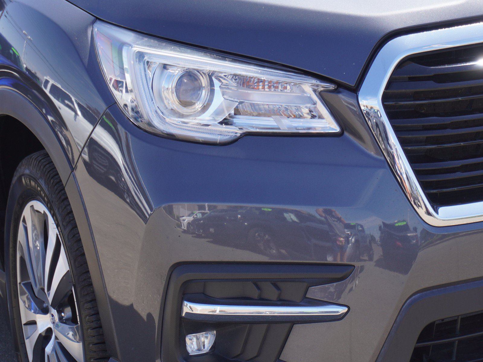 Used 2019 Subaru Ascent Touring AWD/4WD image 3
