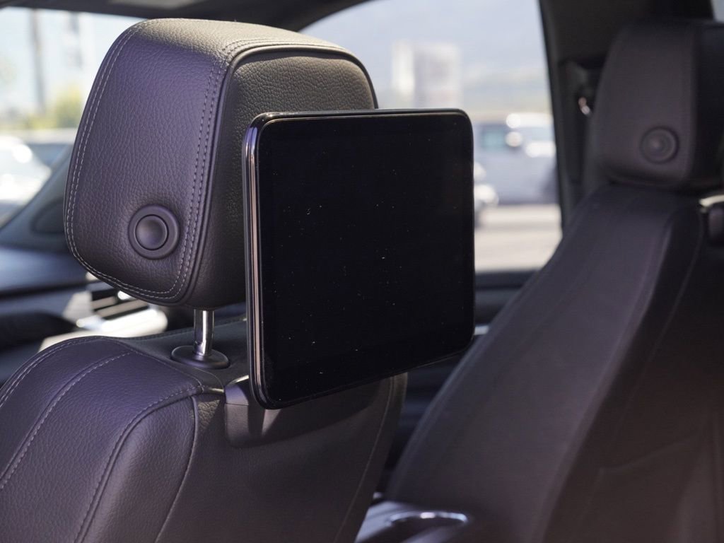 Used 2023 GMC Yukon XL Denali image 21