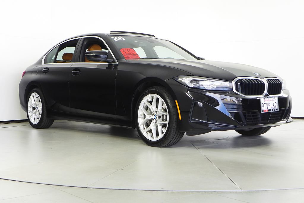Used 2025 BMW 330i Sedan w/ Convenience Package RWD image 4