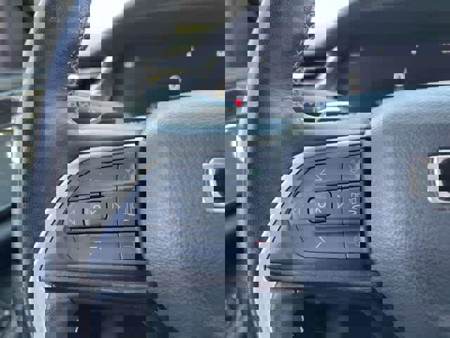 Used 2022 Jeep Grand Cherokee L Laredo w/ Luxury Tech Group I image 24