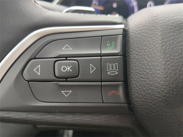 Used 2024 Jeep Grand Cherokee L Altitude image 24