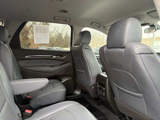 Used 2021 Buick Enclave Essence w/ Sound and Sites Package image 17