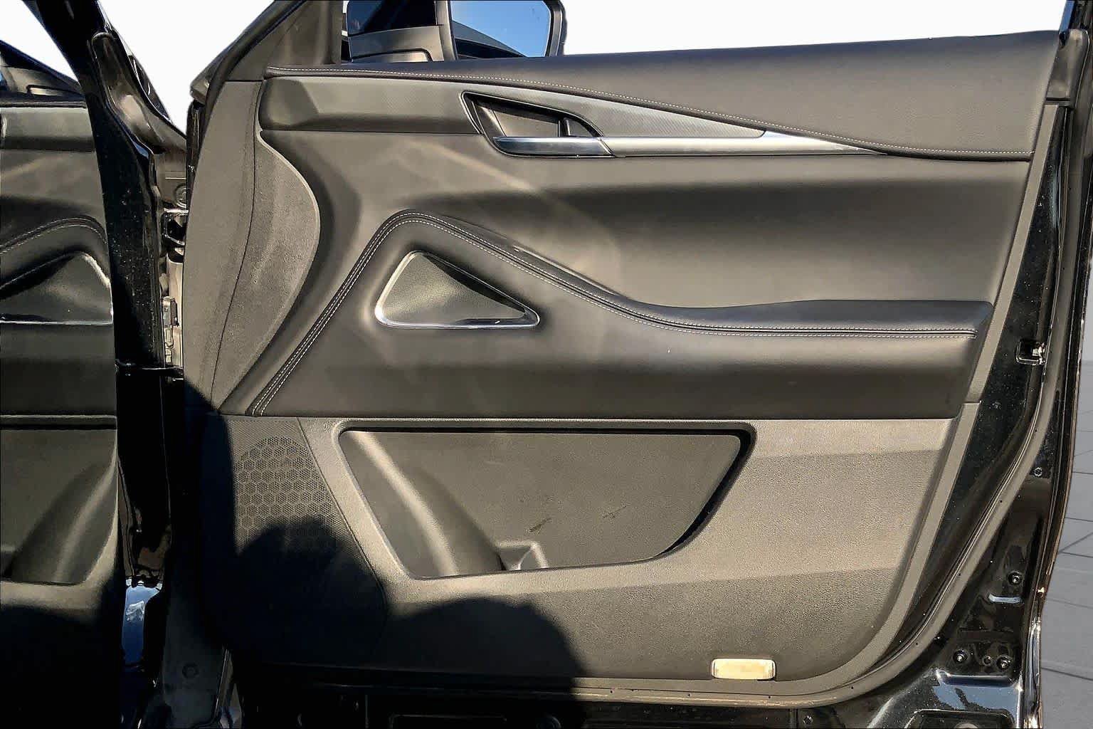 Used 2023 INFINITI QX60 Luxe w/ Performance Audio Package FWD image 21