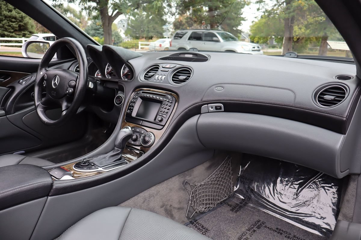 Used 2004 Mercedes-Benz SL 55 AMG image 30