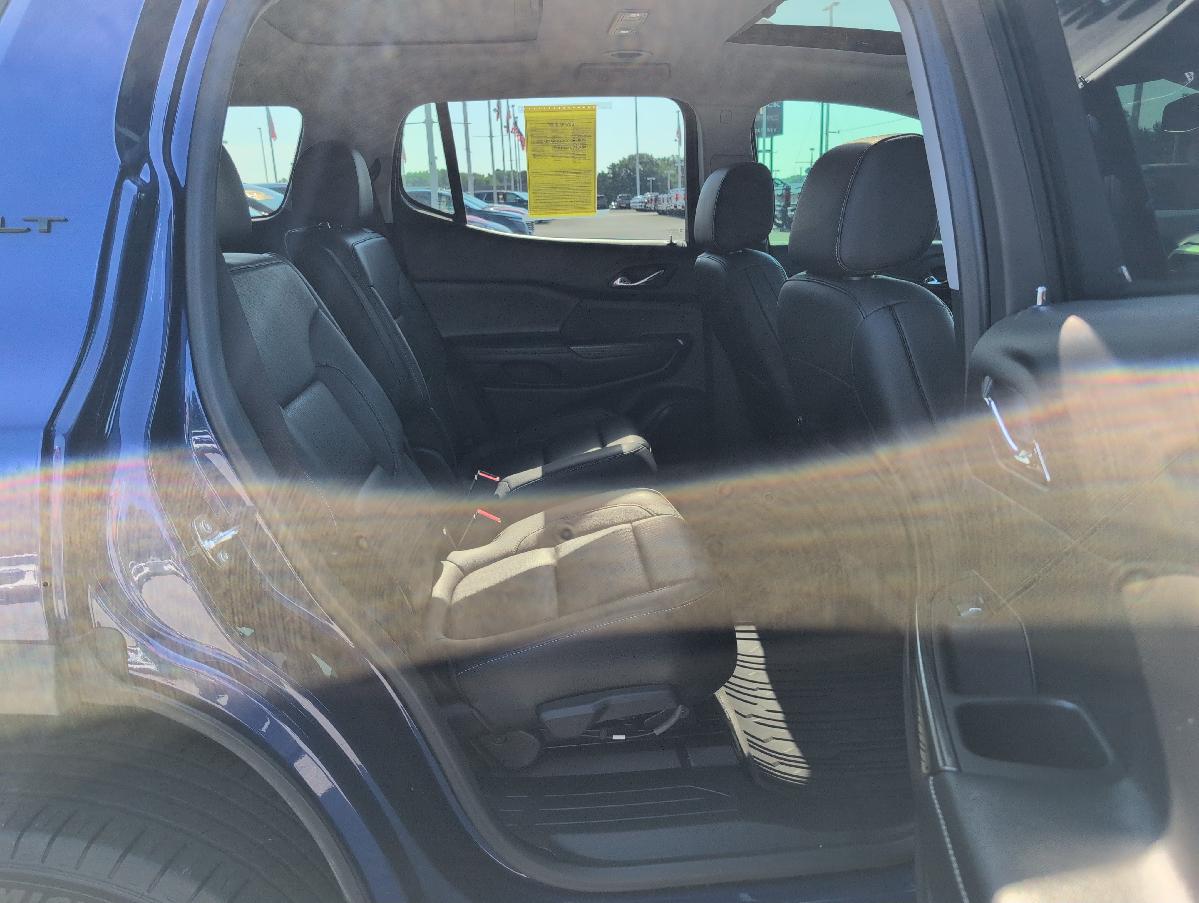 Used 2023 GMC Acadia SLT w/ Elevation Edition FWD image 37
