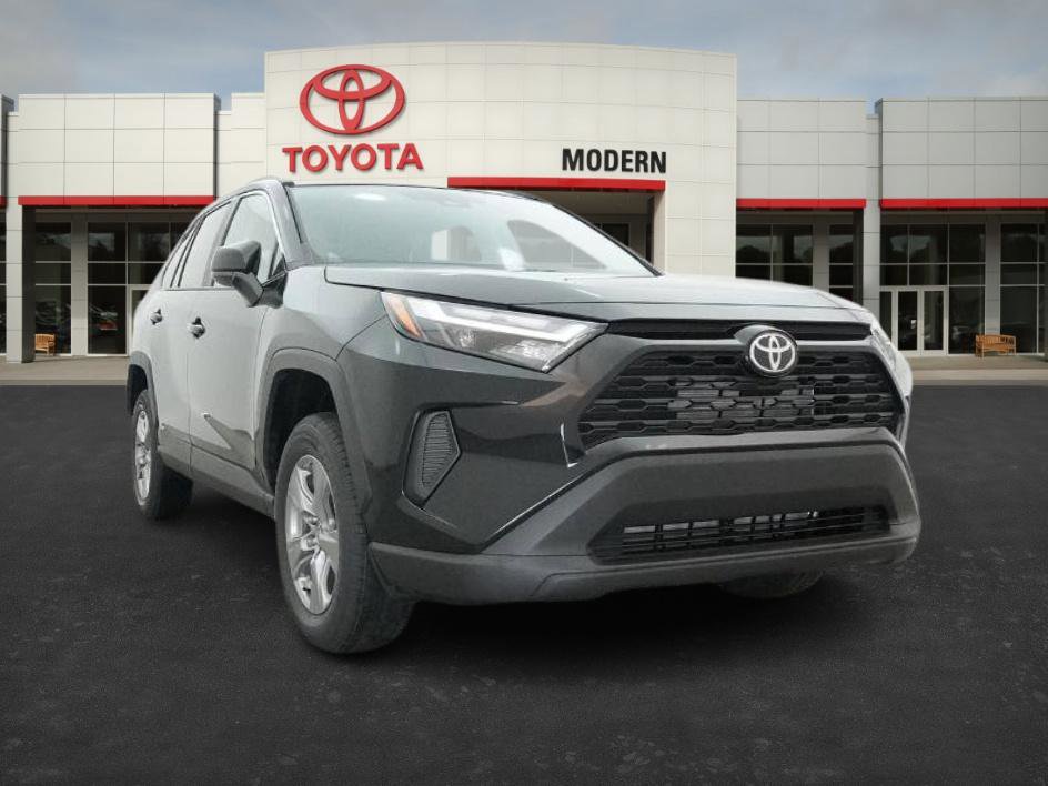 New 2025 Toyota RAV4 LE image 31