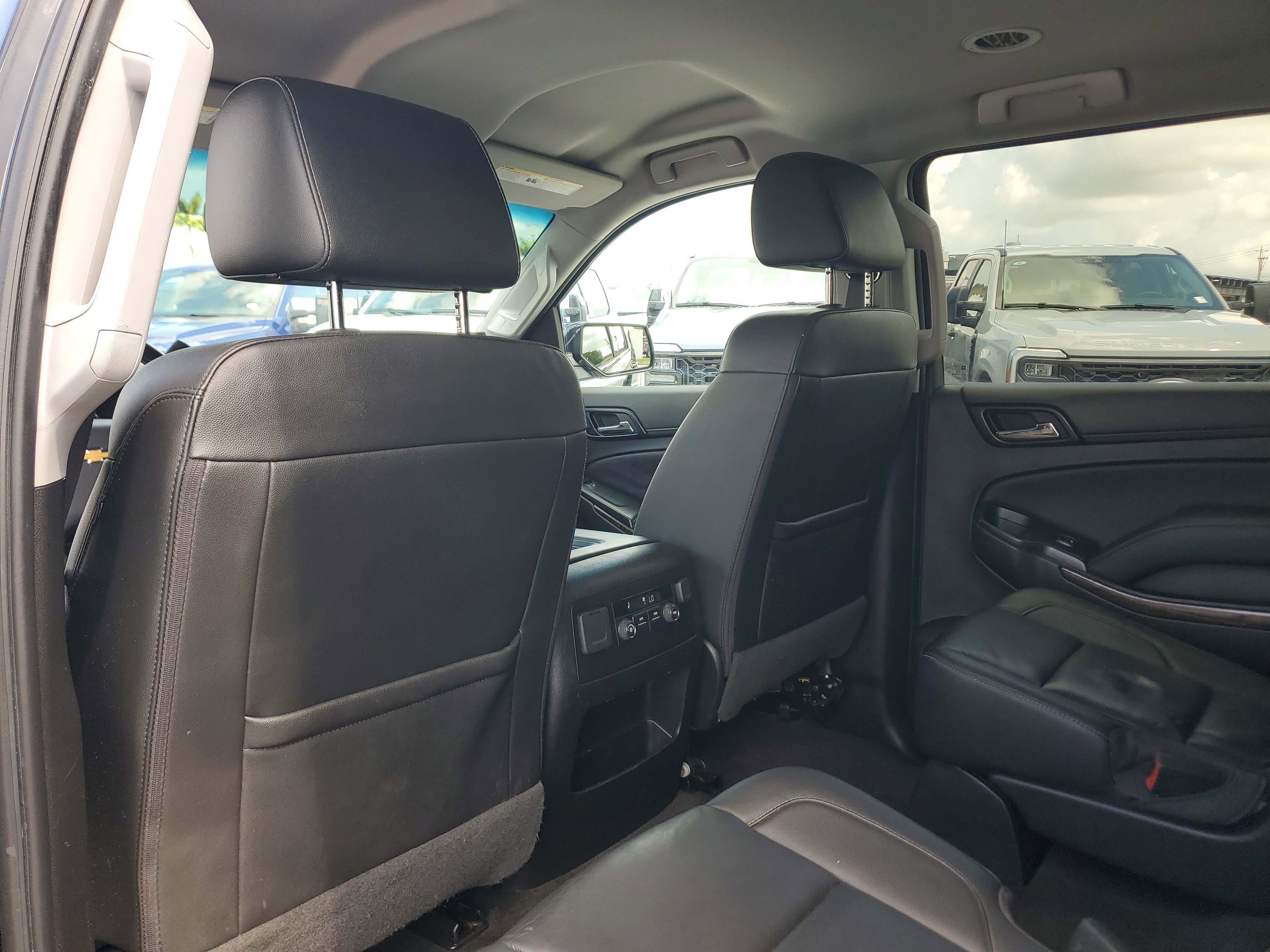 Used 2018 Chevrolet Tahoe LT AWD/4WD image 15