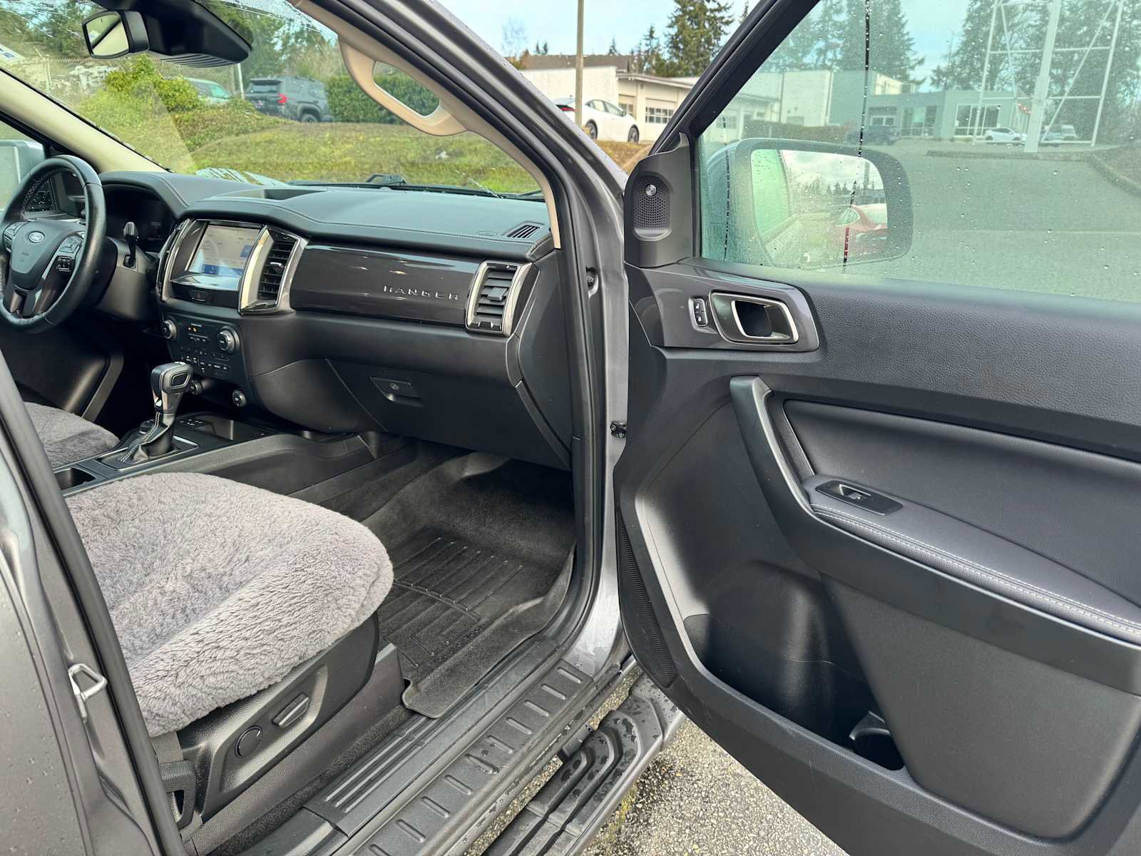 Used 2021 Ford Ranger Lariat w/ Equipment Group 501A High image 10