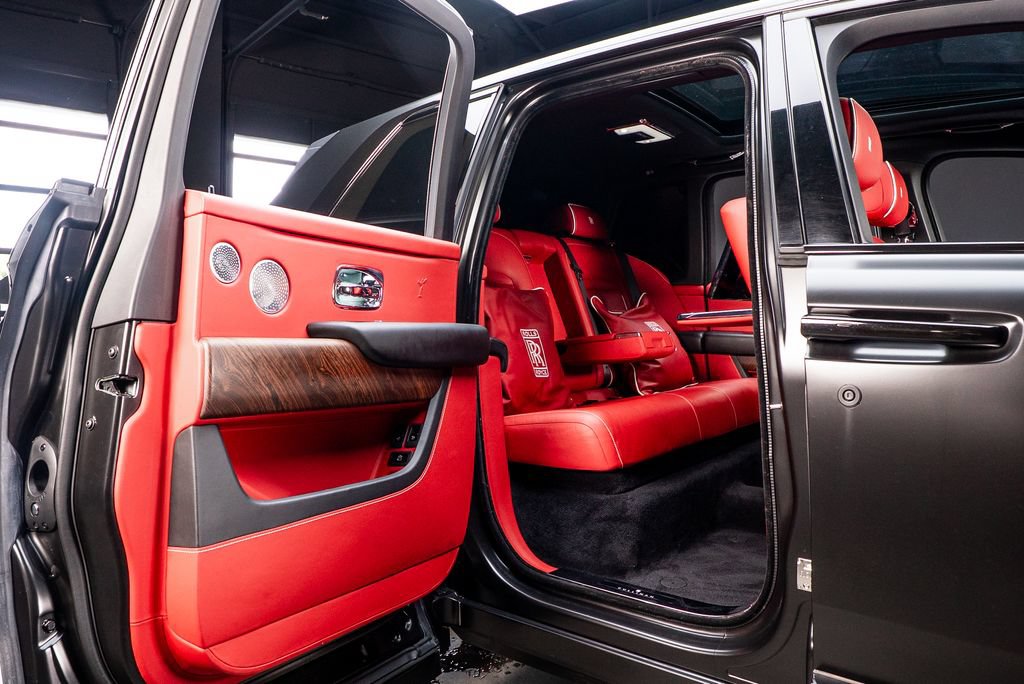 Used 2019 Rolls-Royce Cullinan AWD/4WD image 52