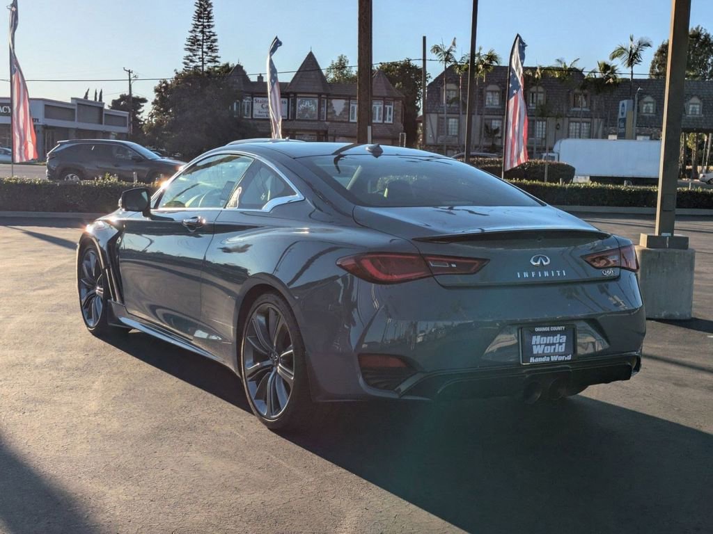 Used 2022 INFINITI Q60 Red Sport 400 w/ Proactive Package image 9