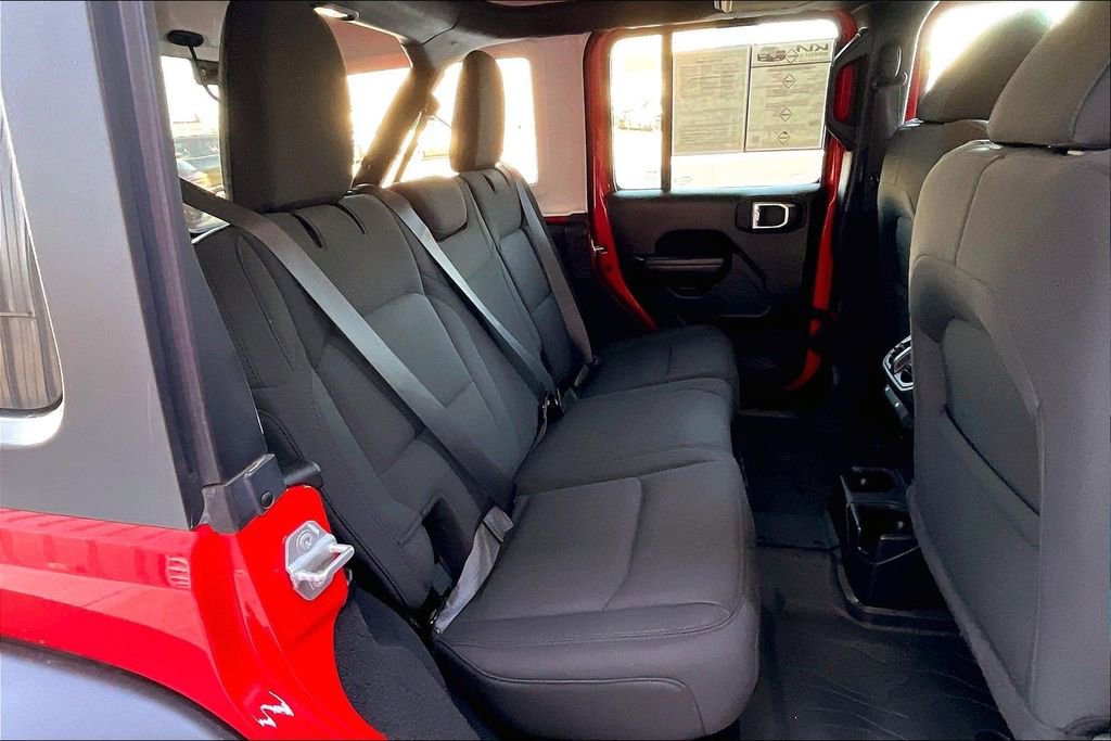 Used 2021 Jeep Wrangler Unlimited Sport image 27