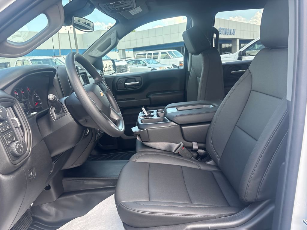 New 2026 Chevrolet Silverado 1500 W/T w/ WT Value Package AWD/4WD image 9
