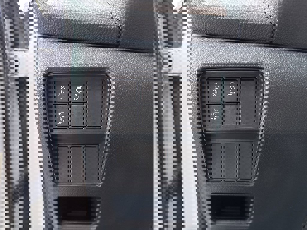 Used 2022 Honda CR-V LX image 24