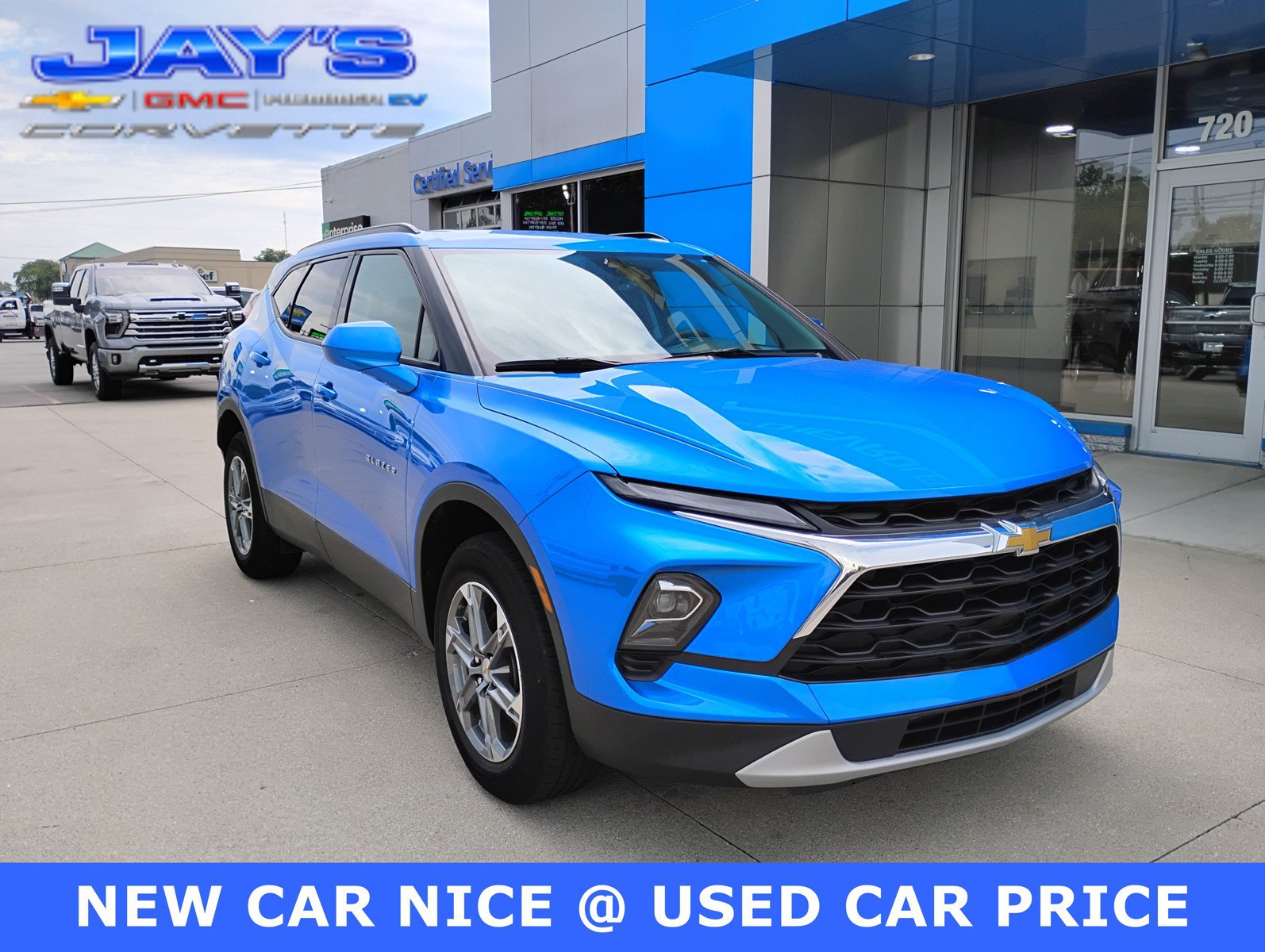 Used 2024 Chevrolet Blazer LT w/ Convenience Package FWD image 1