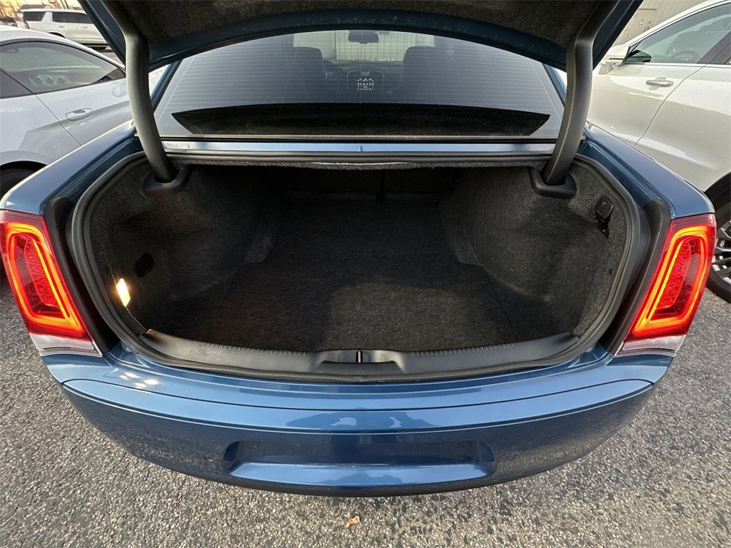 Used 2023 Chrysler 300 Touring L w/ Comfort Group image 22