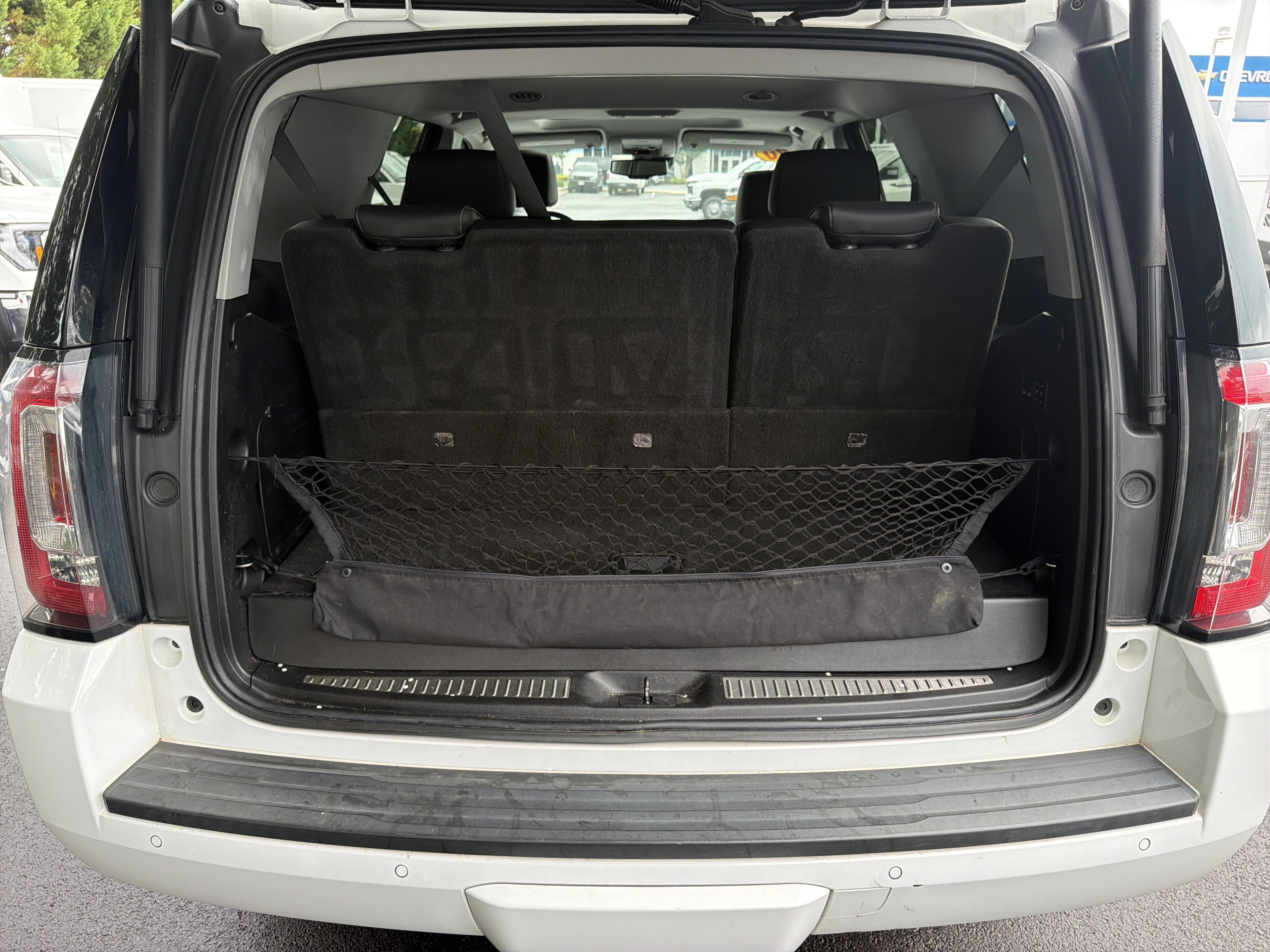 Used 2020 GMC Yukon SLT AWD/4WD image 34